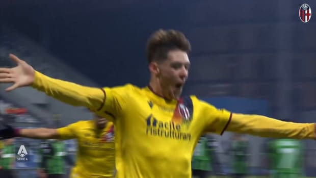 Hickey's incredible goal vs Sassuolo